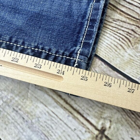 Miss Me Jeans Women's Sz.26 Blue Boyfriend Capri Embroidered Rhinestone Pocket‎ - Picture 14 of 15